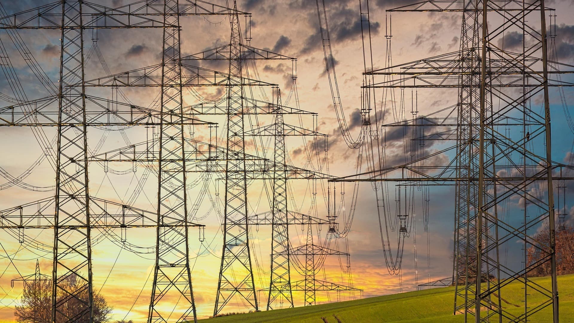 India Plans 137,500 ckm Grid Expansion to Meet 900GW RE by 2036 