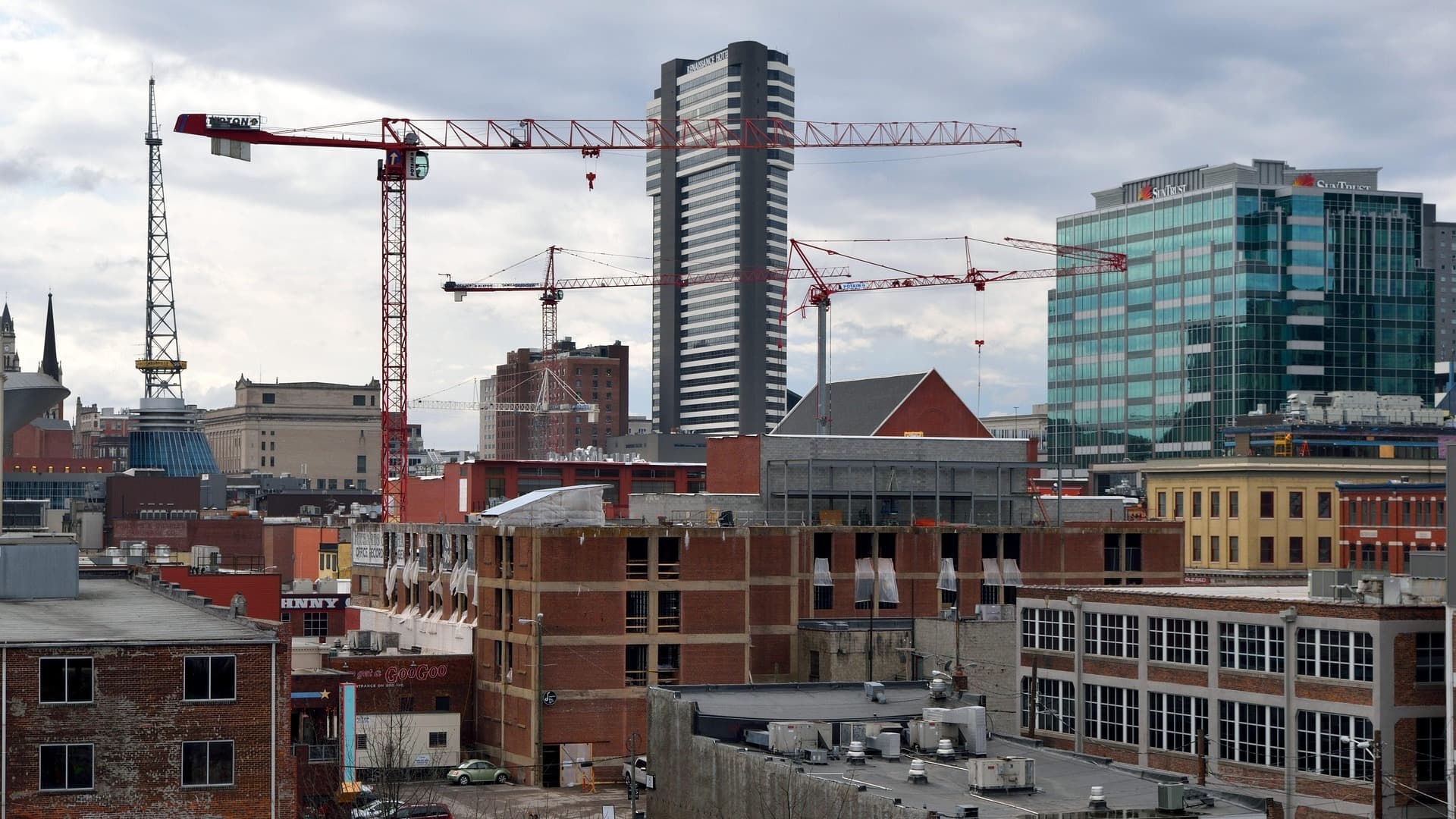 India’s Rapid Infra Growth Risks Outpacing its Ability to Insure These Projects: Report